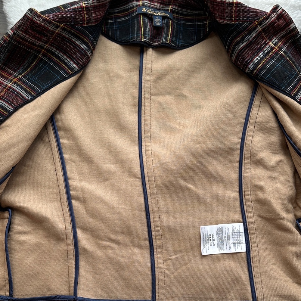 Brooks Brothers Plaid Light Jacket Wool Blend size 10 - Picture 2 of 10